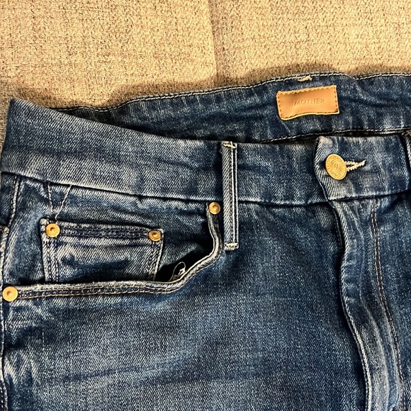 HP🎉!! MOTHER HIGH WAISTED LOOKER ANKLE FRAY 29 - Picture 7 of 16